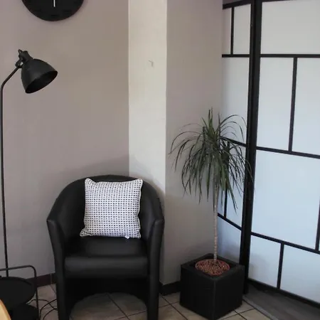 Studio 2 Pers. Tourisme Et Business Apartment Namur